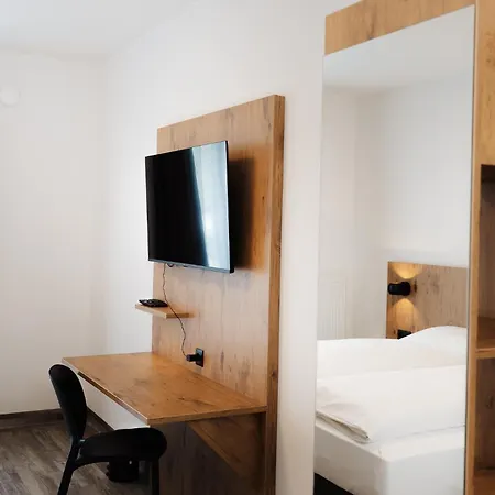 Ml Business - Self-check-in Otel *